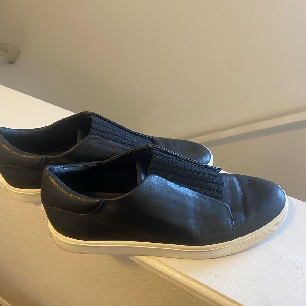 VINCE Black Leather Slip On Sneakers Size 9.5